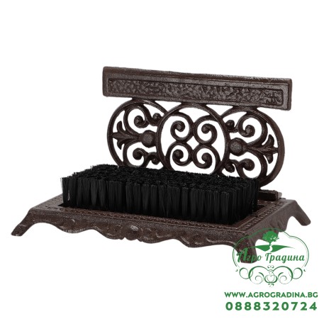 Чугунена стъргалка за обувки с четка