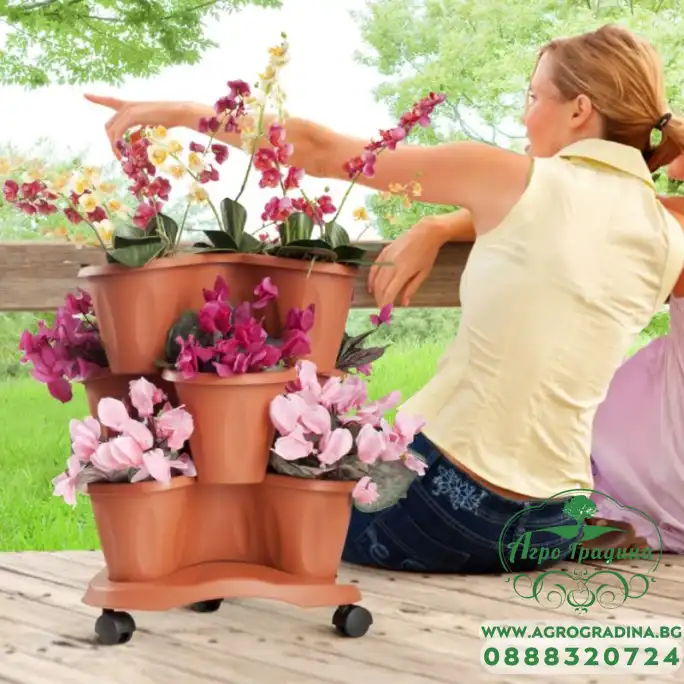 Саксии на три етажа Комплект с поставка и колелца Трифоглио Trifoglio pot Саксии на три етажа Комплект с поставка и колелца Трифоглио Trifoglio pot